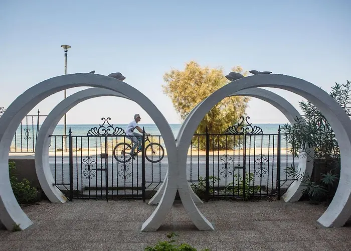 Apartamento Metaxa Seafront
