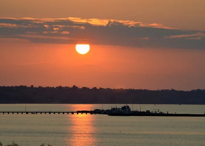 Apartamento Metaxa Seafront *